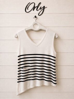 ORLY – Striped Sleeveless Knit Top – Size L